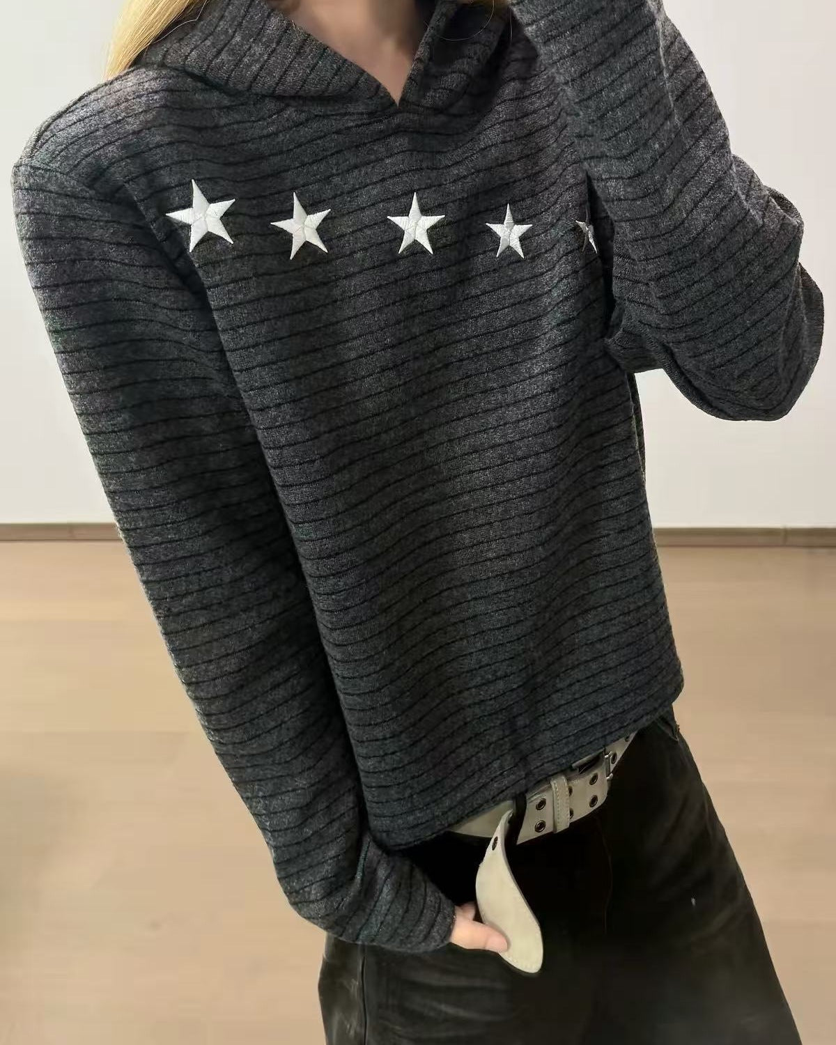 Star ribbed hoodie