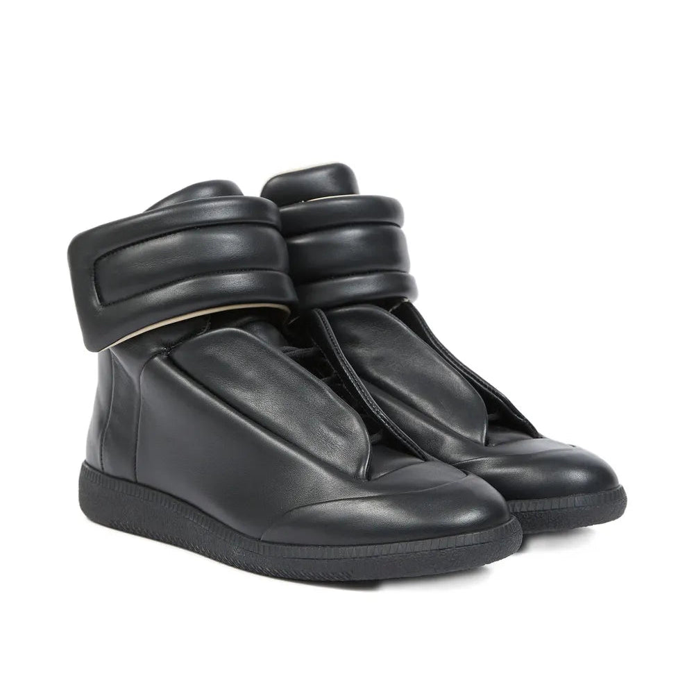 Lovy Futuristic sneaker