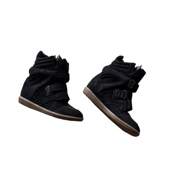 Black wedge sneaker