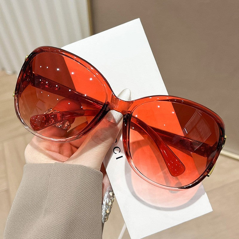 Chunky sunglasses