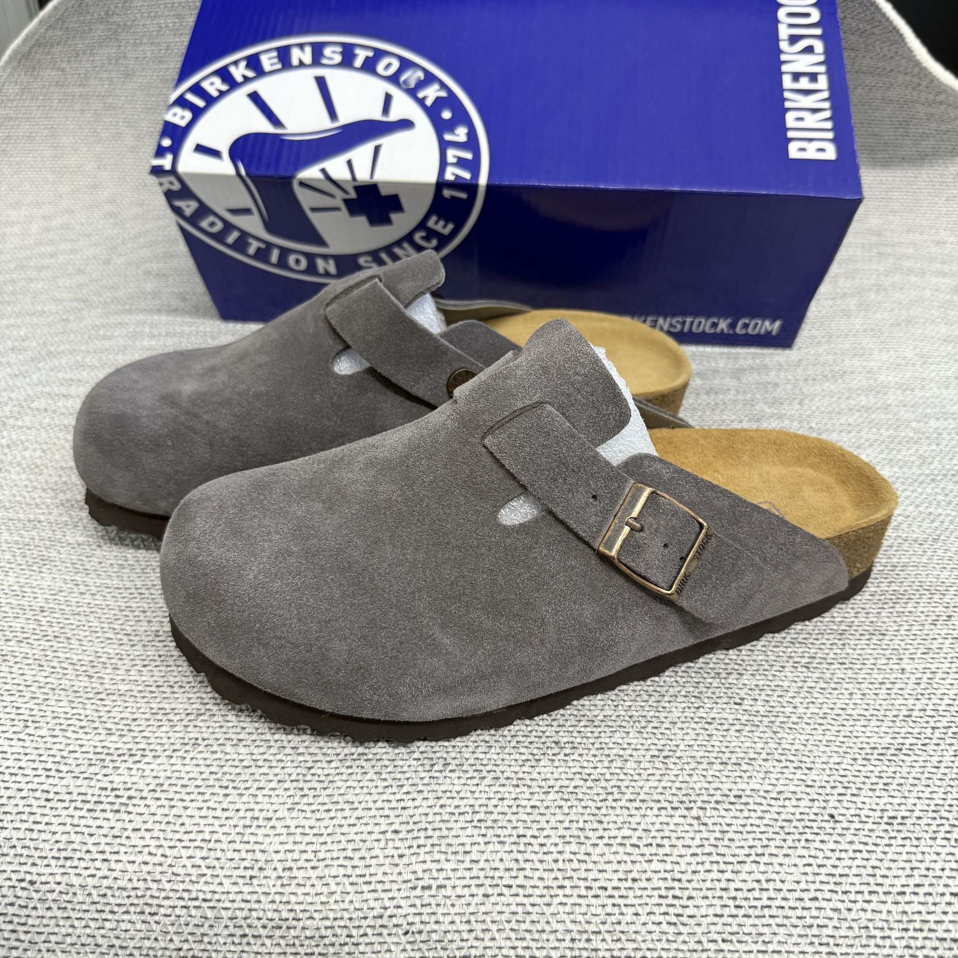 Lovy clogs
