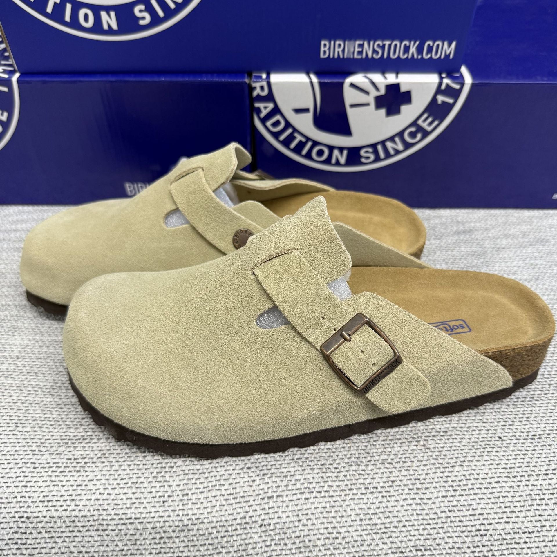 Lovy clogs