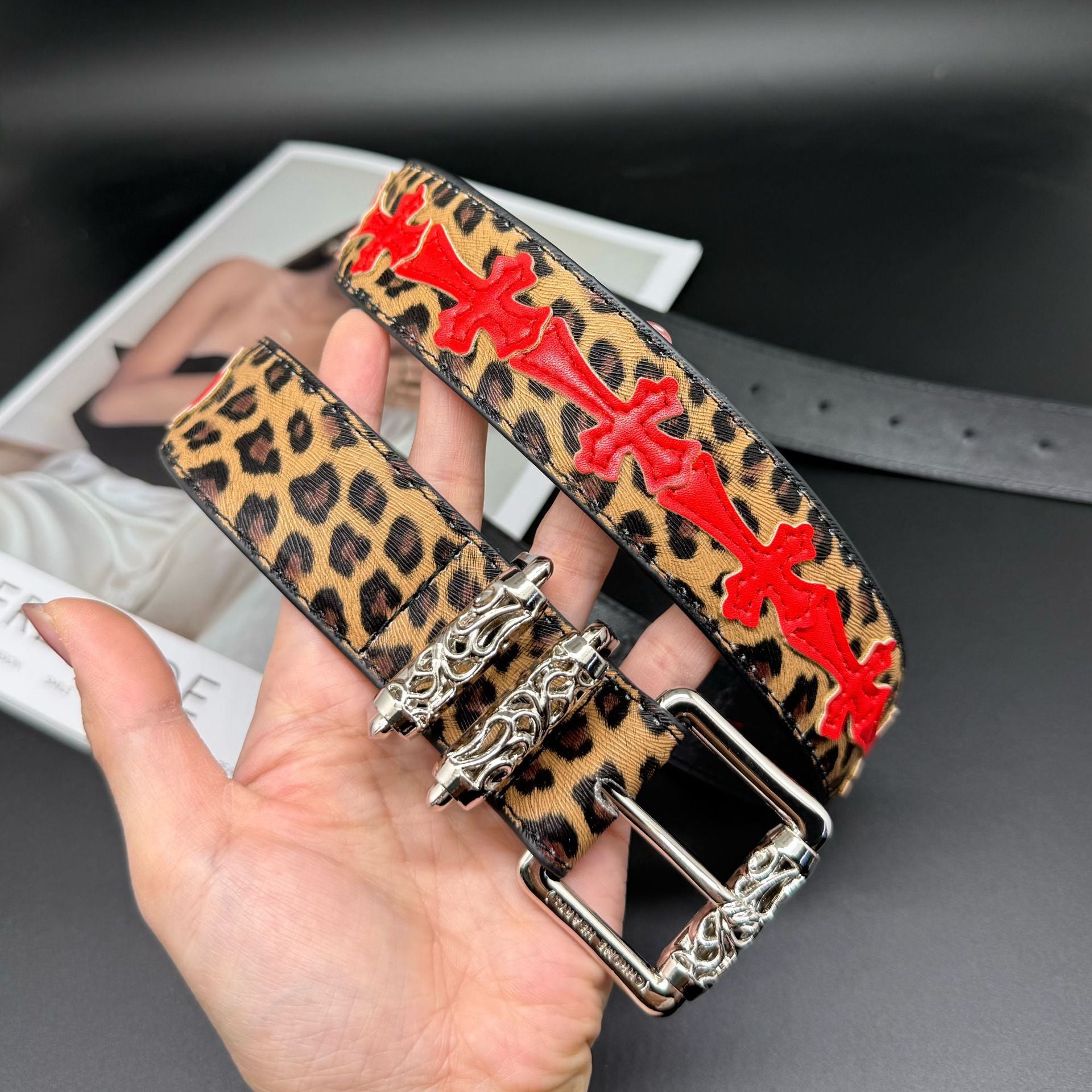 Lovy belt