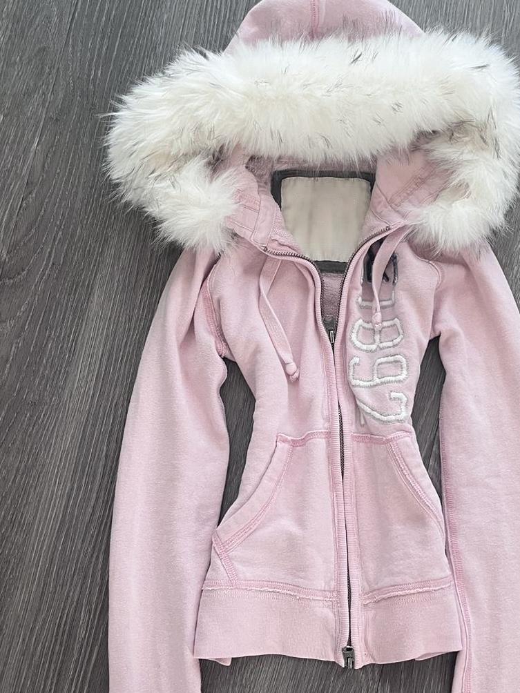 Lovy Pink fur vest