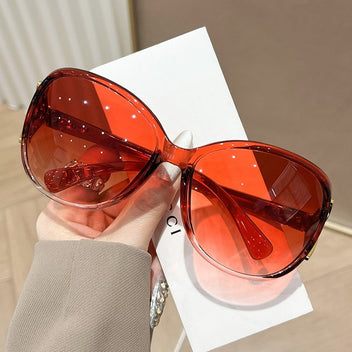 Chunky sunglasses