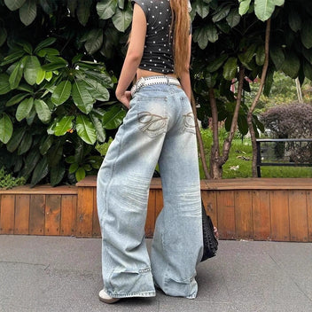 Embroidered pocket jeans