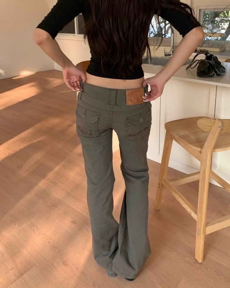 Low rise trousers