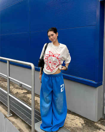 Number print trousers
